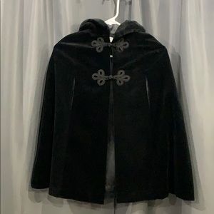 Emjay Creations Black Cape | Christmas | Photos